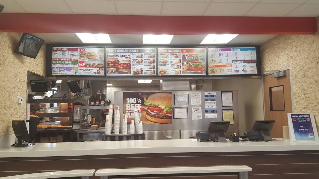 Burger King | restaurant | 2018 Memorial Blvd, Springfield, TN 37172, USA | 6153820083 OR +1 615-382-0083
