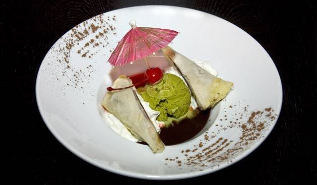 Kazama Sushi | restaurant | 101 N Indian Hill Bl # C1-104a, Claremont, CA 91711, USA | 9094502505 OR +1 909-450-2505