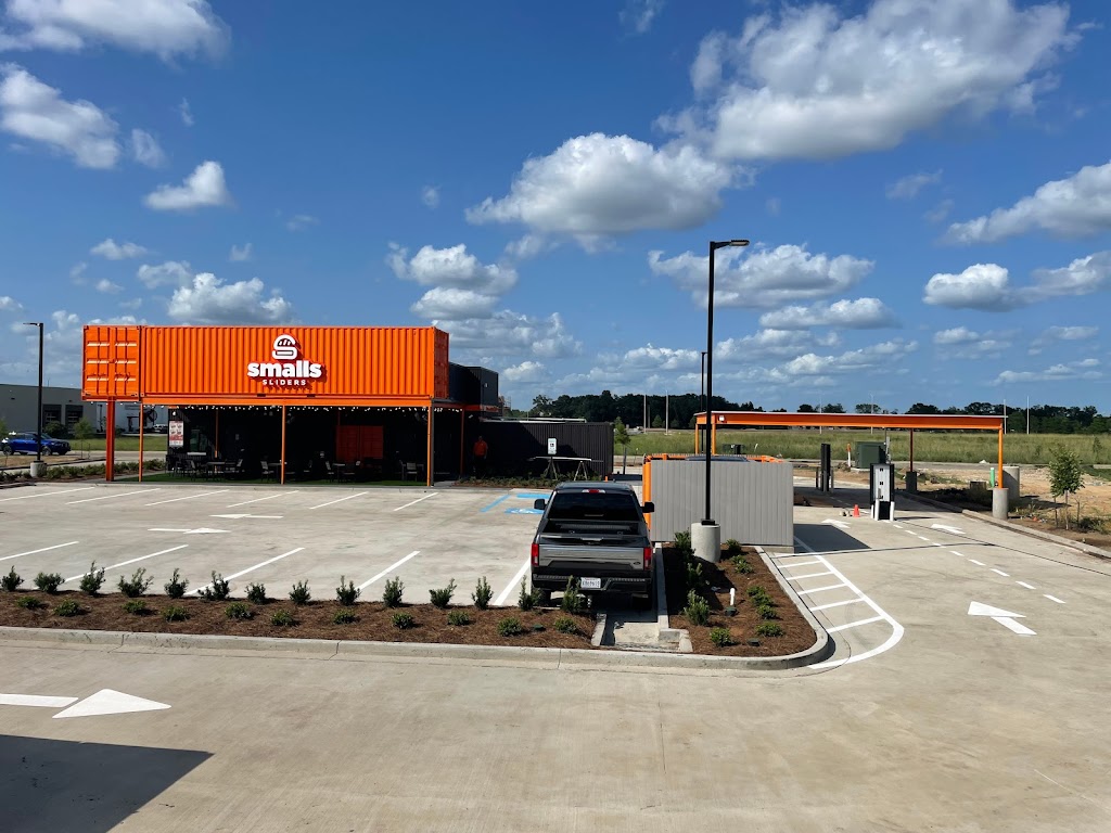 Smalls Sliders | restaurant | 4611 Ambassador Caffery Pkwy, Lafayette, LA 70508, USA | 3377615172 OR +1 337-761-5172