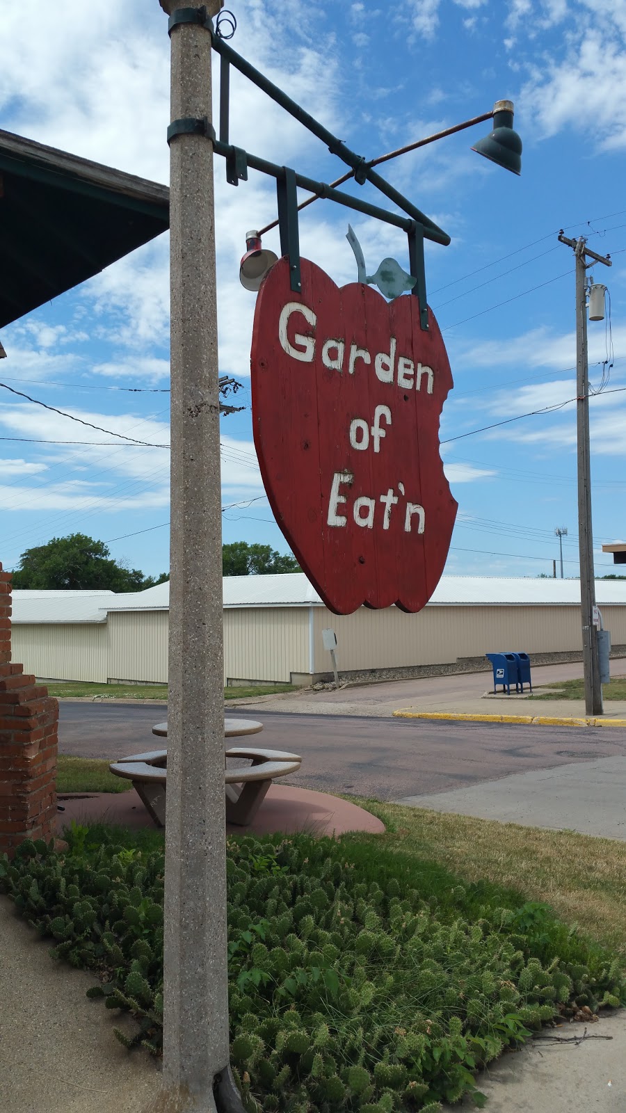 Garden Of Eatn - Restaurant 401 E 5th St Canton Sd 57013 Usa
