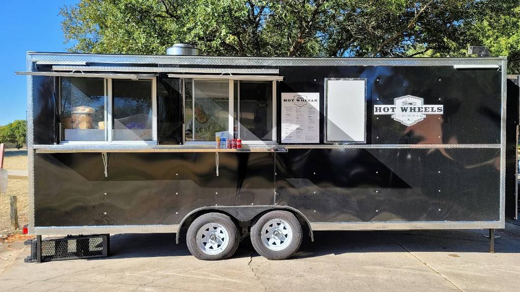 Hot Wheels Food Truck | 777 N Twin Creek Dr, Killeen, TX 76543, USA