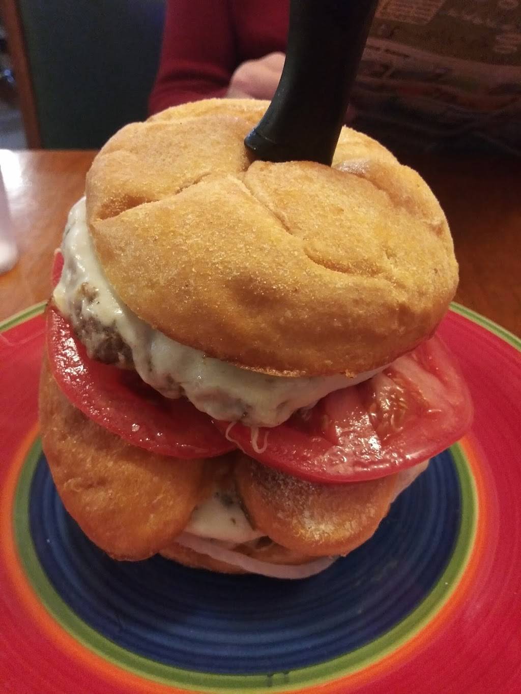 Biggies Place | restaurant | 4 S County Line Rd, Souderton, PA 18964, USA | 2157211471 OR +1 215-721-1471