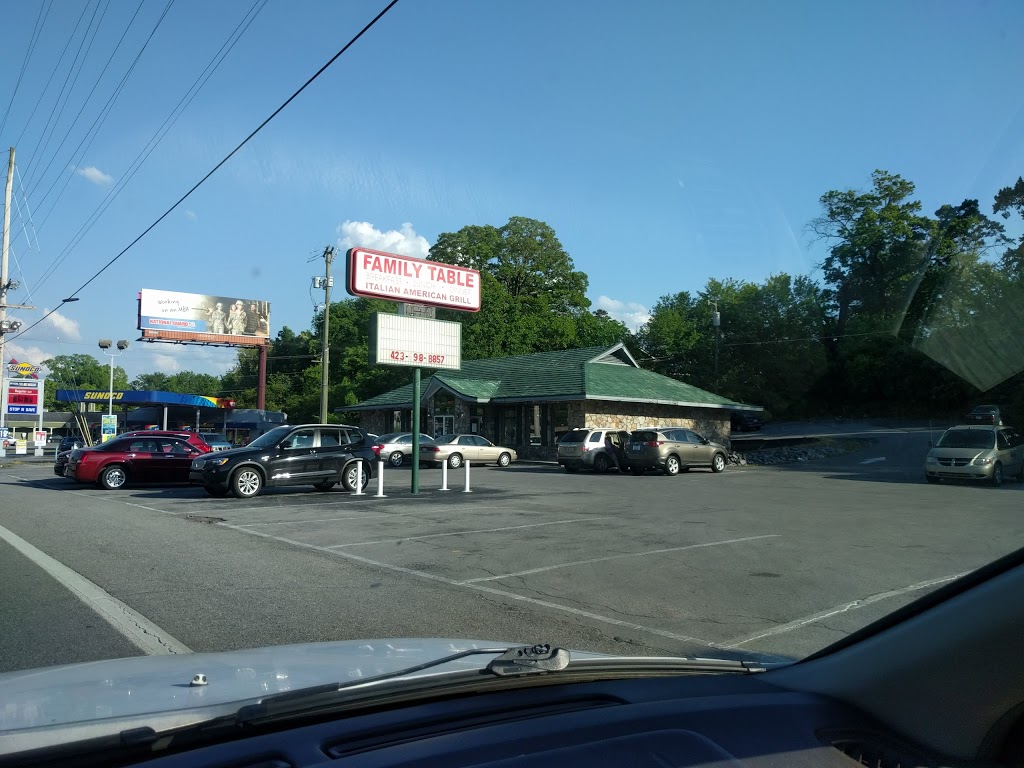 Family Table | 3904 Ringgold Rd, East Ridge, TN 37412, USA