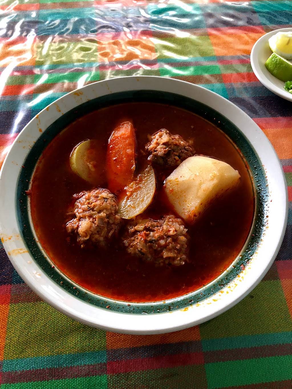 El Tulense | restaurant | 2391 Spring St, Redwood City, CA 94063, USA | 6503618355 OR +1 650-361-8355