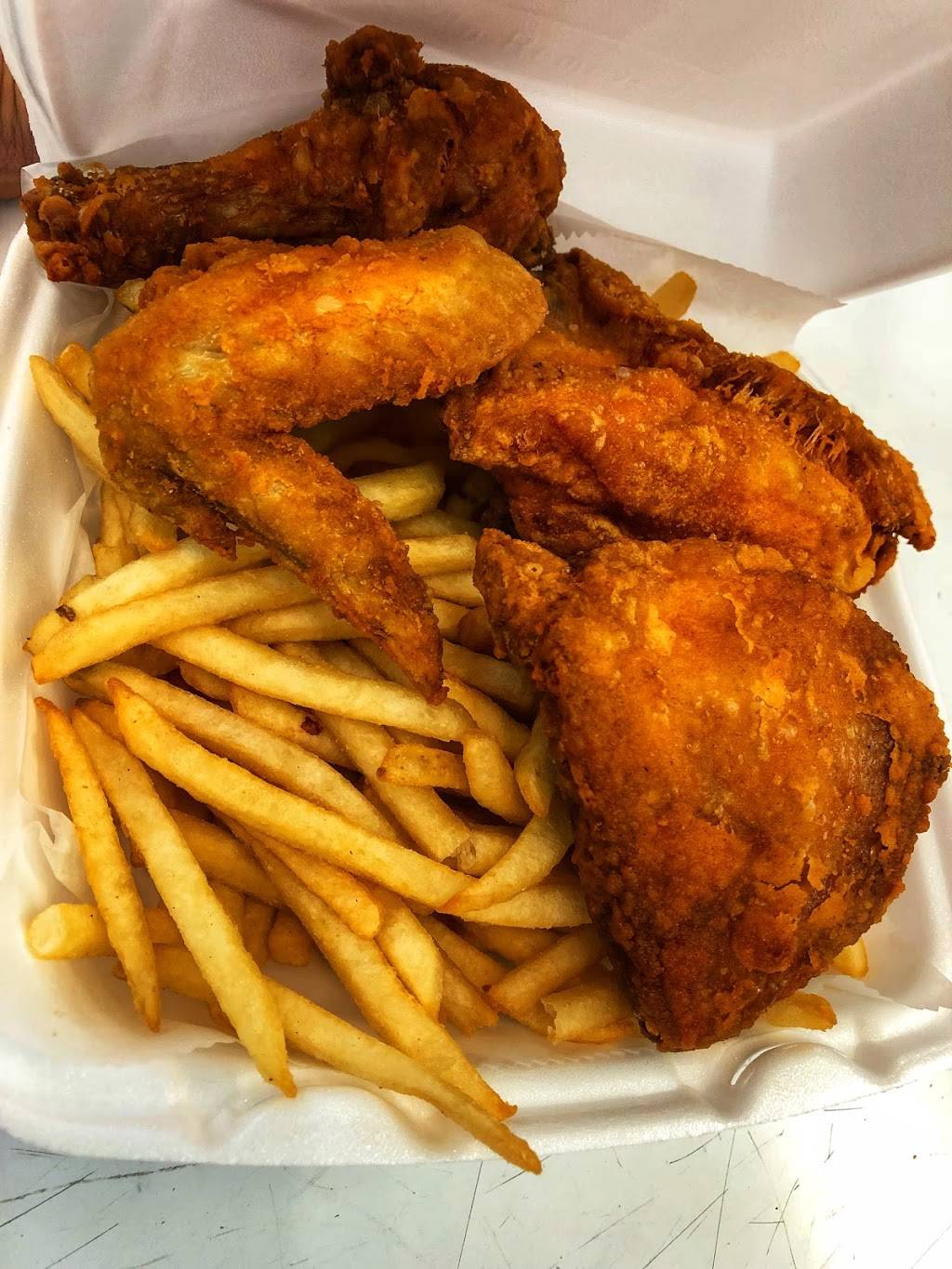 Kennedy Fried Chicken | restaurant | Bronx, NY 10456, USA | 9292207350 OR +1 929-220-7350