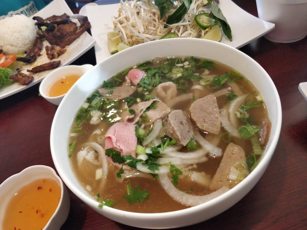 Pho Trang - Restaurant | 31248 Hwy 99, Federal Way, WA 98003, USA