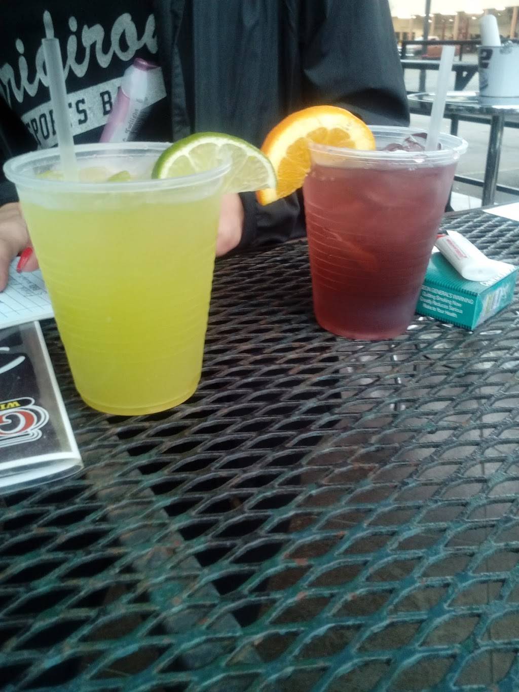 Gridiron | restaurant | 201 S 3rd St, Gadsden, AL 35901, USA | 2565467305 OR +1 256-546-7305