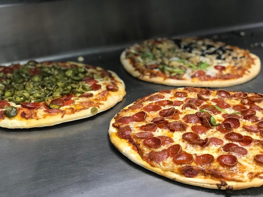 Pizza King To Go | meal takeaway | 3302 N Fourth St, Longview, TX 75605, USA | 9032301965 OR +1 903-230-1965