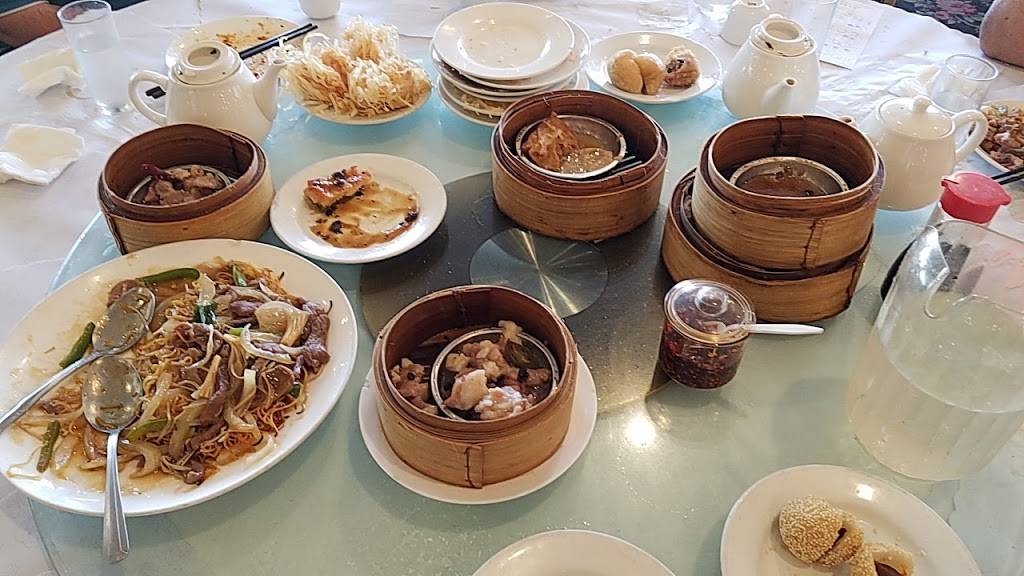 House of Banquet | restaurant | 939 Clement St, San Francisco, CA 94118, USA | 4152219888 OR +1 415-221-9888