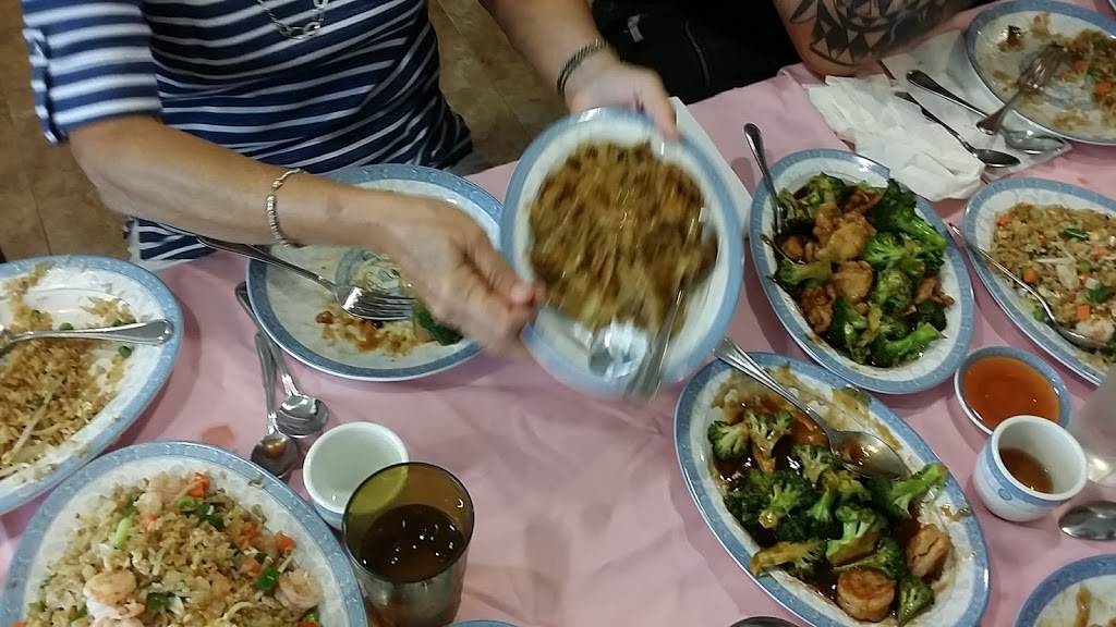 Zhou's House Chinese Restaurant 6712 Mill Creek Rd, Levittown, PA 19057, USA