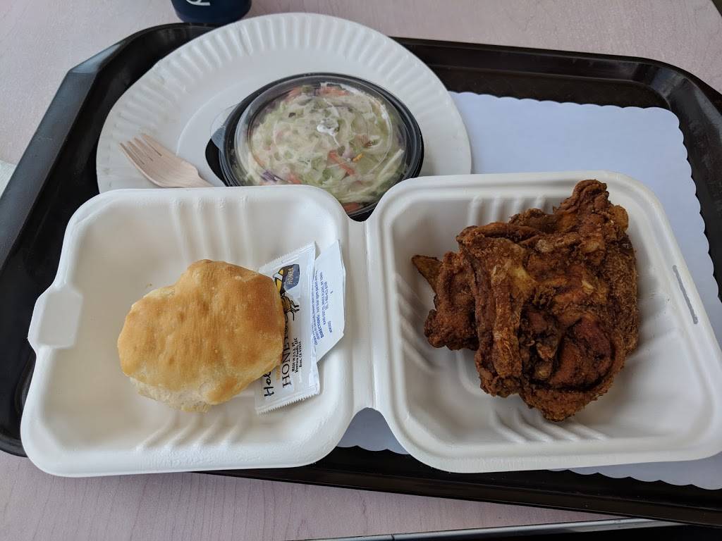 Malibu Country Chicken | restaurant | 22751 Pacific Coast Hwy, Malibu, CA 90265, USA | 3104562480 OR +1 310-456-2480