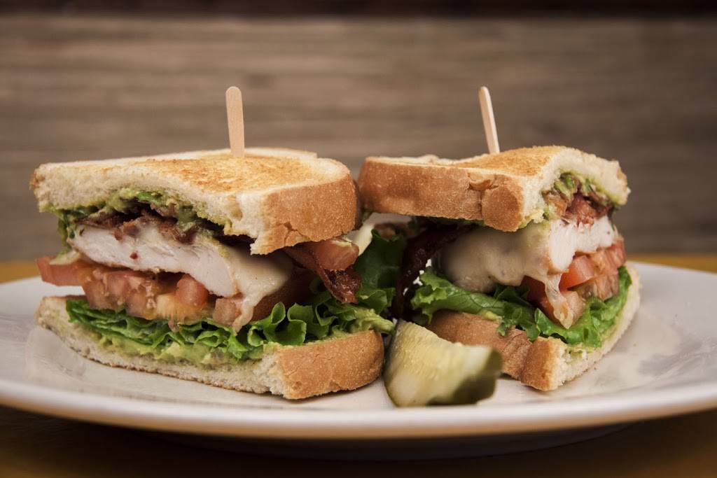 Grill-A-Burger | restaurant | 73091 Country Club Dr, Palm Desert, CA 92260, USA | 7603468170 OR +1 760-346-8170