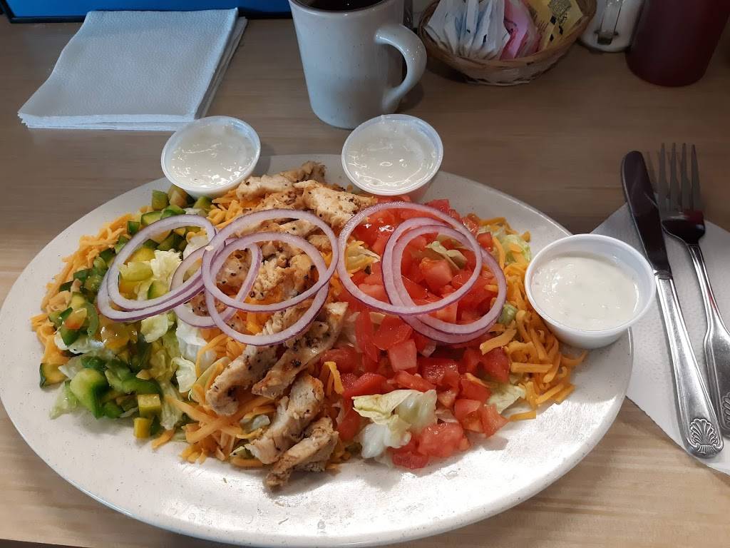 The Front Porch Cafe | restaurant | 8191 State Road 6 West, Jasper, FL 32052, USA | 3866389922 OR +1 386-638-9922
