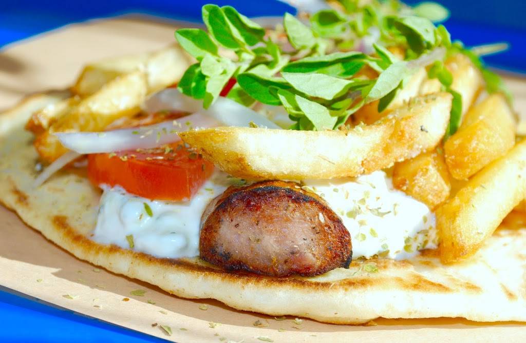 Gyro Boutique Mont-Royal - Authentique Gyros - Salad - Poutine - | meal takeaway | 2316 Chemin Lucerne, Mont-Royal, QC H3R 2J8, Canada | 5147334976 OR +1 514-733-4976
