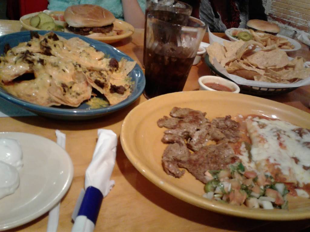 Tonys Mexican Restaurant | restaurant | 865 W Audie Murphy Pkwy, Farmersville, TX 75442, USA | 9727826370 OR +1 972-782-6370
