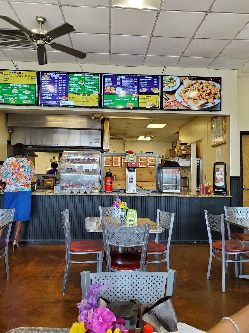Bourbon Street Deli | restaurant | 1400 St Charles St, Houma, LA 70360, USA | 9858761490 OR +1 985-876-1490