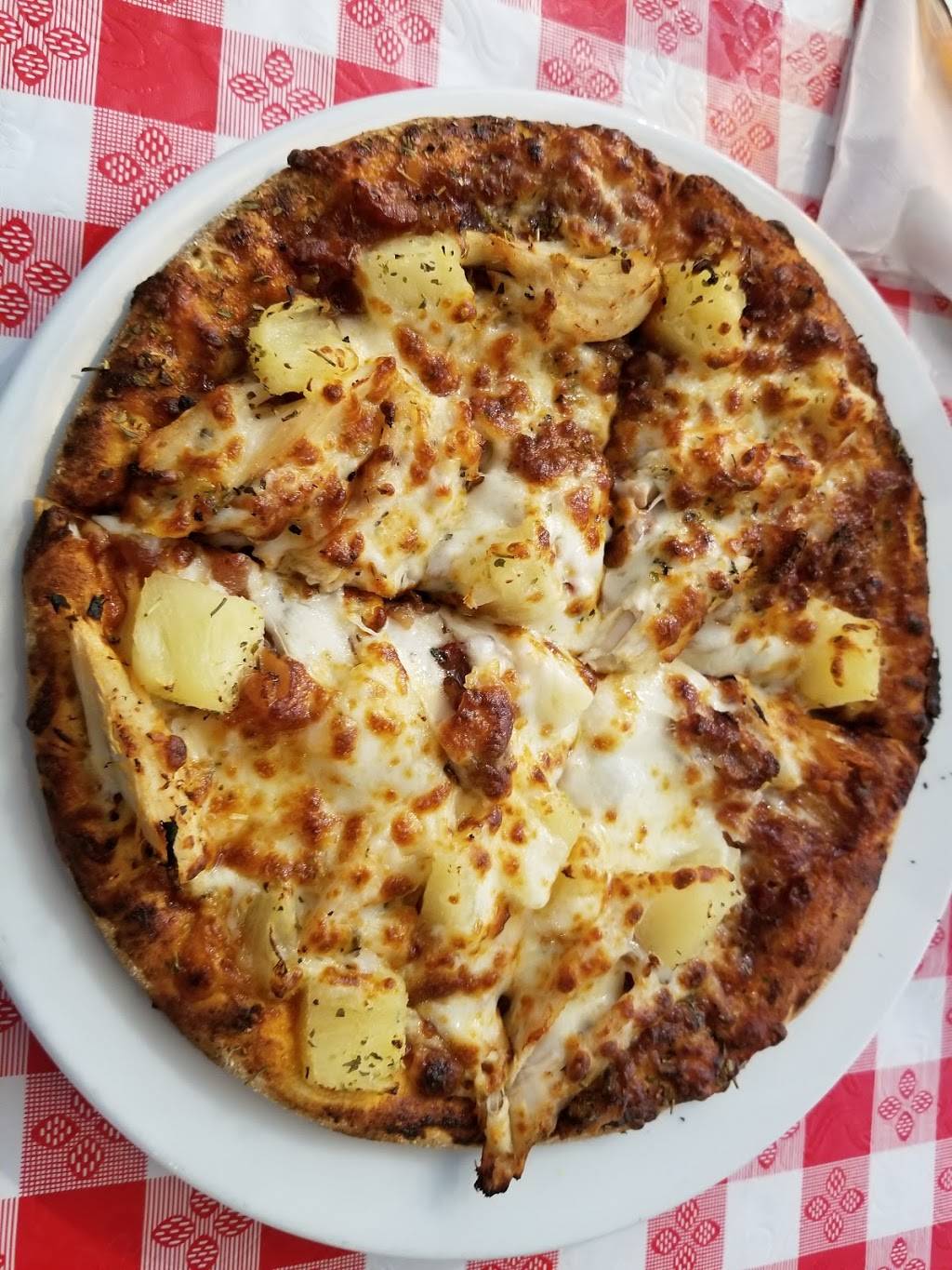 Sam & Gregs Pizzeria/ Gelateria Huntsville | cafe | 116 Southside Square, Huntsville, AL 35801, USA | 2564696932 OR +1 256-469-6932