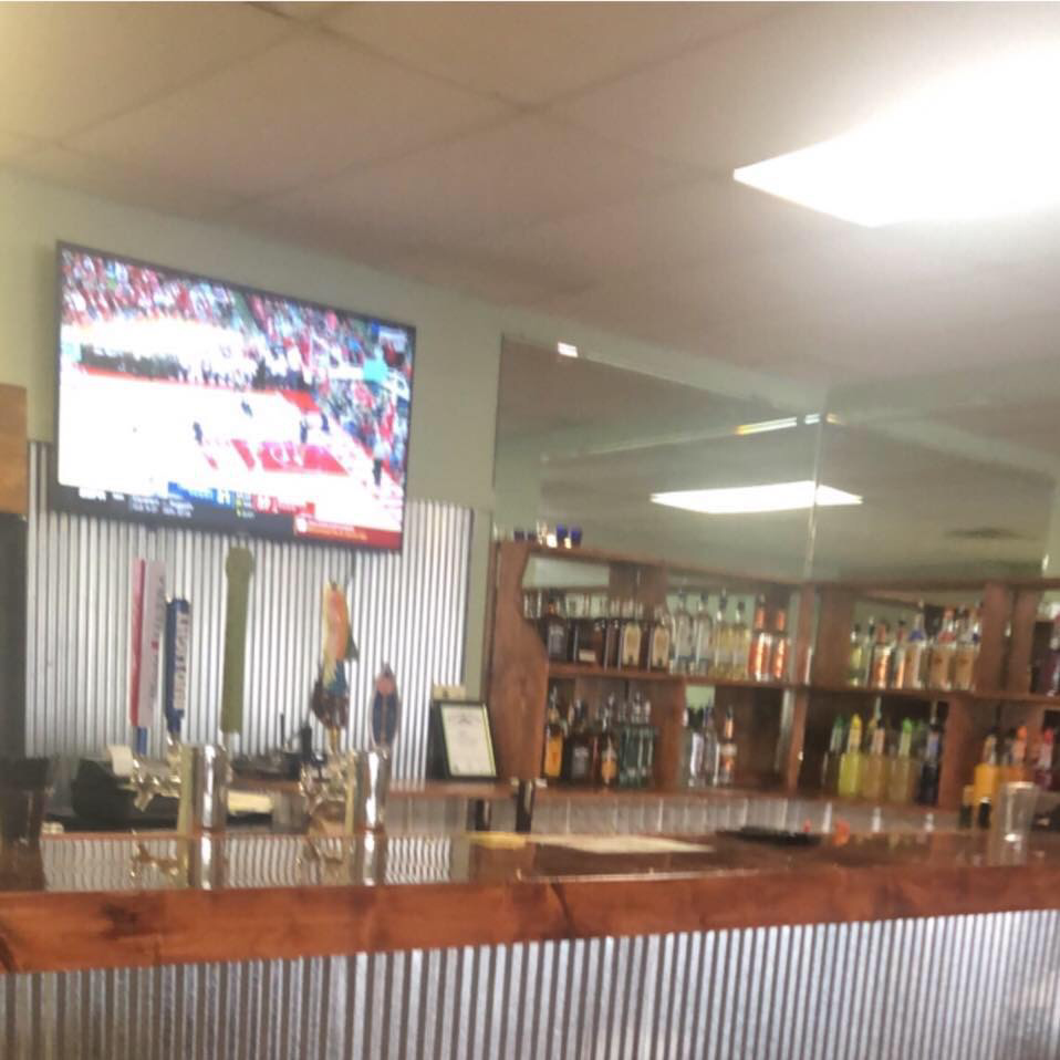 Forest Edge Winery Bar and Grill | restaurant | 247 Hopkinsville Rd, Russellville, KY 42276, USA | 2707257771 OR +1 270-725-7771
