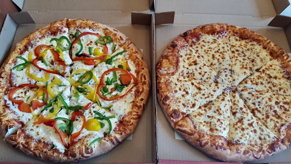 Restaurant Pizza Mike Coaticook | meal delivery | 7 Rue Child, Coaticook, QC J1A 2B2, Canada | 8198494422 OR +1 819-849-4422