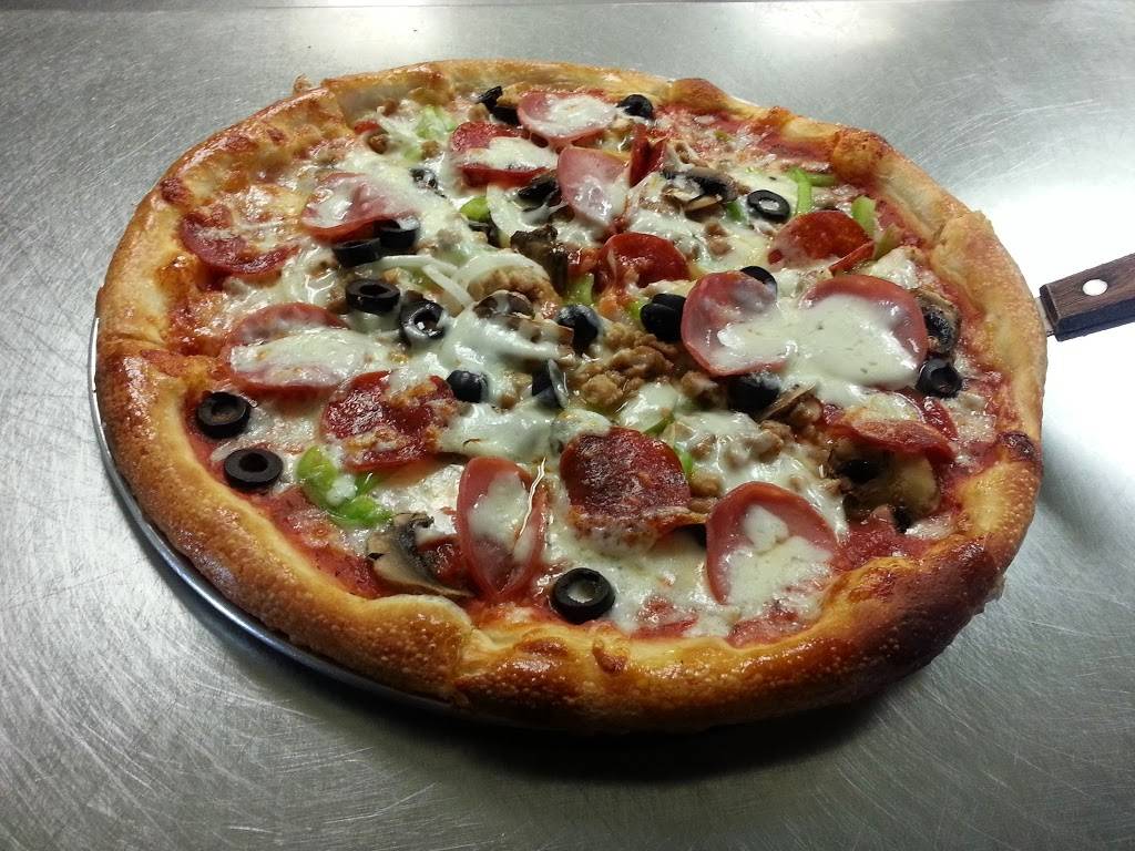 Tavis Italian Restaurant | restaurant | 701 E Cedar Creek Pkwy, Seven Points, TX 75143, USA | 9034320330 OR +1 903-432-0330