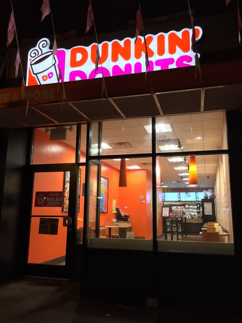 Dunkin Donuts | cafe | 272 Broadway, Brooklyn, NY 11211, USA | 7183880847 OR +1 718-388-0847