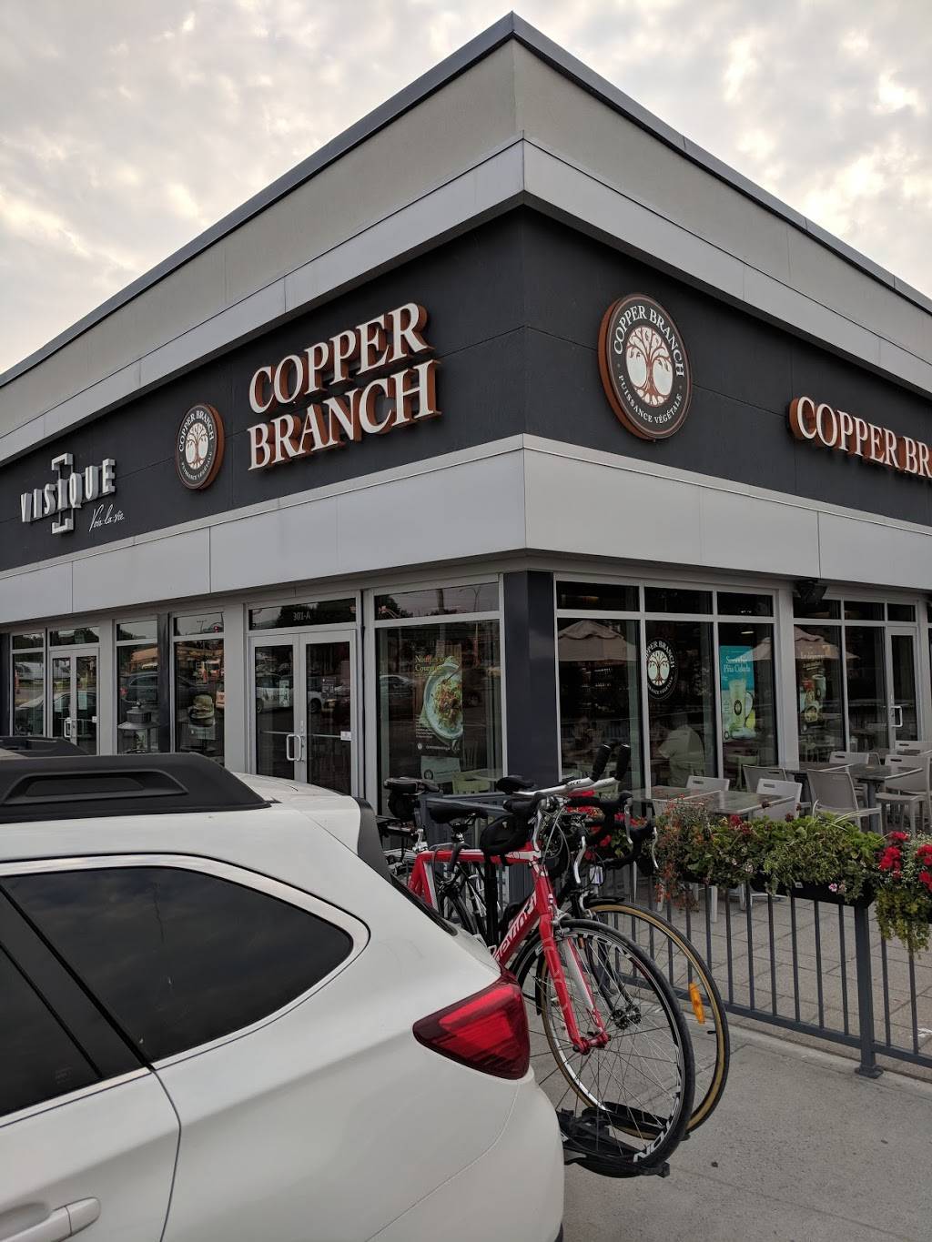 Copper Branch | restaurant | 301 Boulevard Brunswick, Pointe-Claire, QC H9R 4Y2, Canada | 5146933737 OR +1 514-693-3737