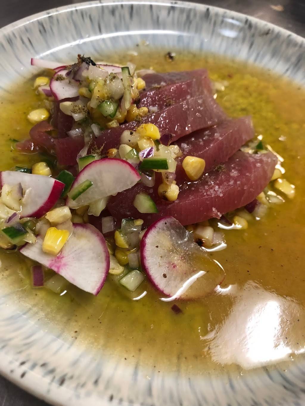 Sababa | restaurant | 6900 Boulevard Décarie Suite 101, Côte Saint-Luc, QC H3X 2T8, Canada | 5143030390 OR +1 514-303-0390