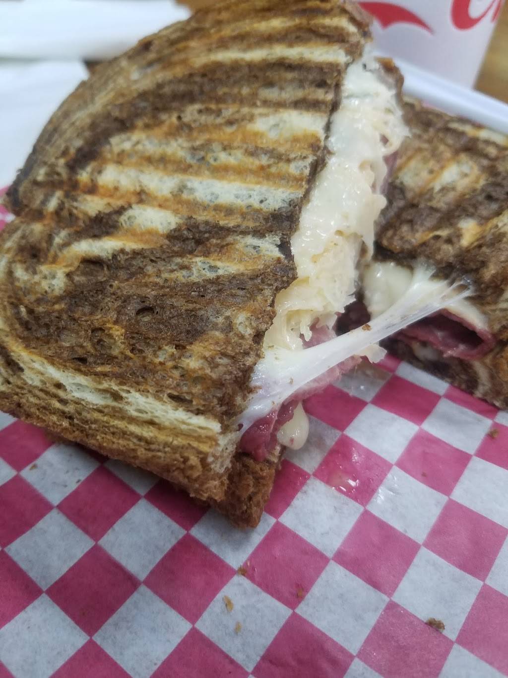Mimis Deli | meal delivery | 5023 Hixson Pike, Hixson, TN 37343, USA | 4238778700 OR +1 423-877-8700