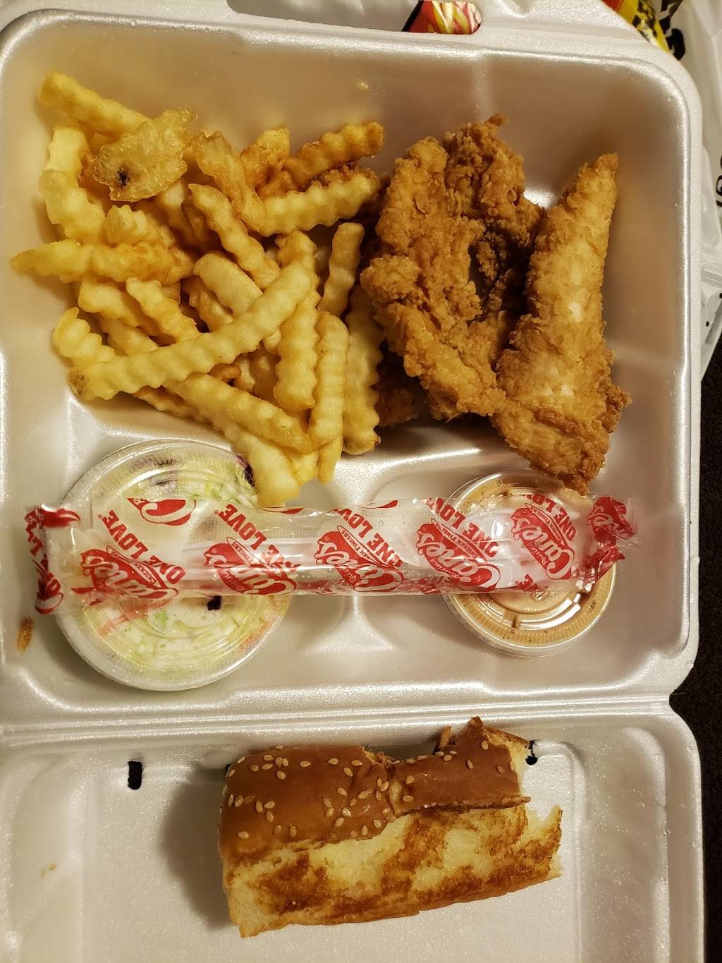 Raising Cane's Chicken Fingers Restaurant 4640 W 121st Ave