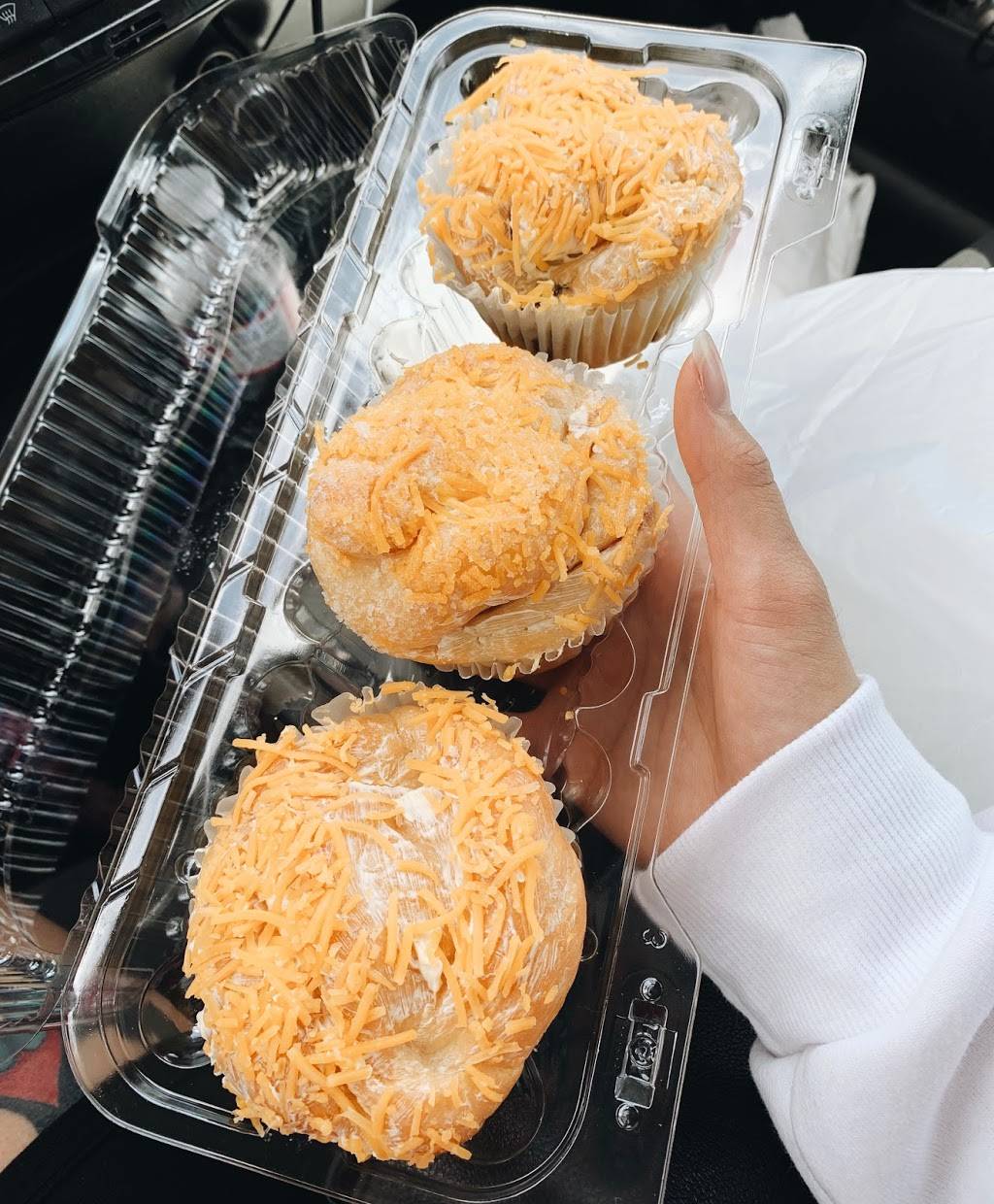 Jambetos Bakery & Cafe | bakery | 609 Dulles Ave Ste 750, Stafford, TX 77477, USA | 2812012477 OR +1 281-201-2477