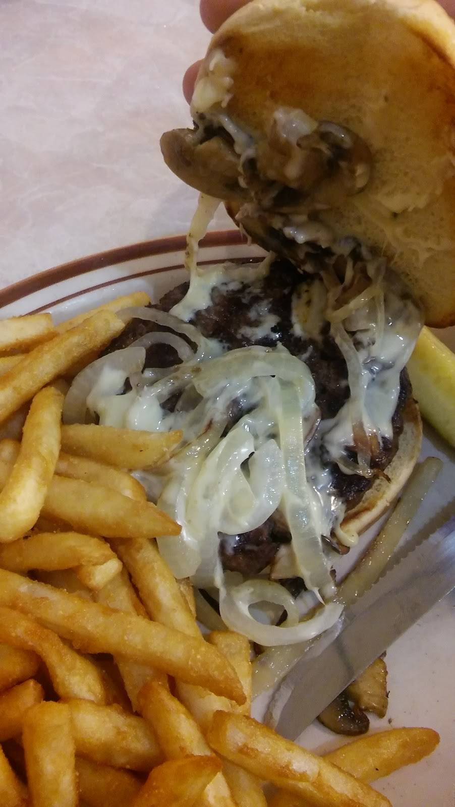 Steam Plant Family Restaurant | restaurant | 123 Meadow St, Belvidere, IL 61008, USA | 8155474155 OR +1 815-547-4155