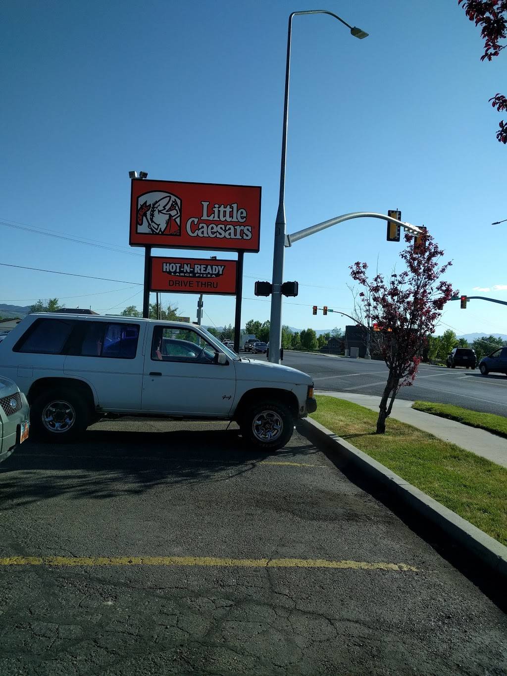 Little Caesars Pizza | meal delivery | 787 SOUTH, US-91, Payson, UT 84651, USA | 8014651144 OR +1 801-465-1144