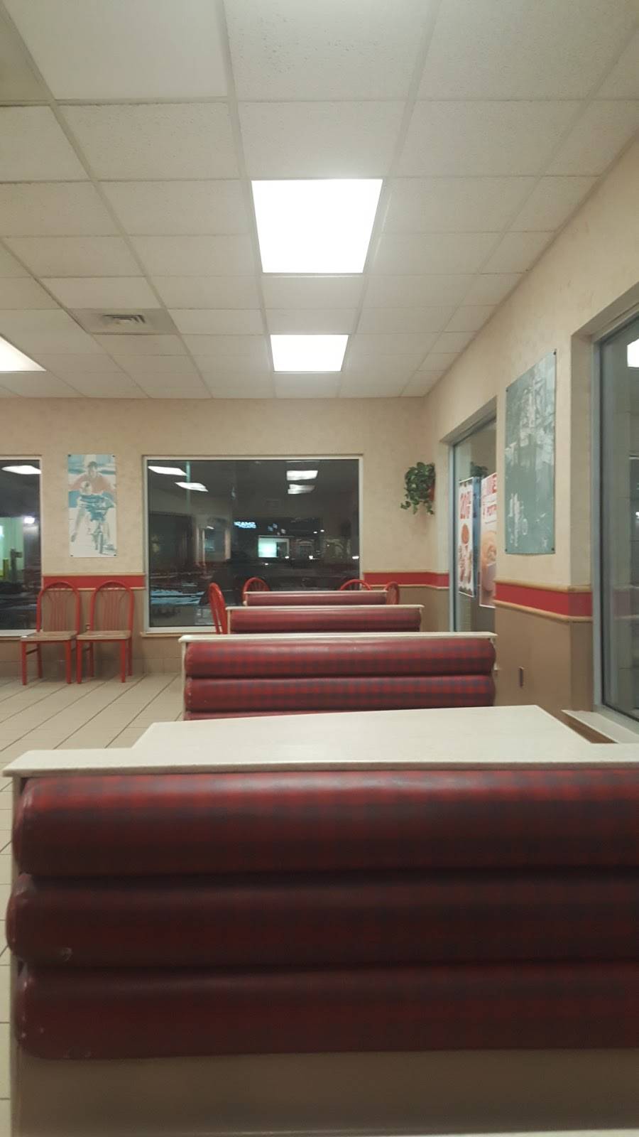 Dunkin | cafe | 856 Queen St, Southington, CT 06489, USA | 8606285525 OR +1 860-628-5525