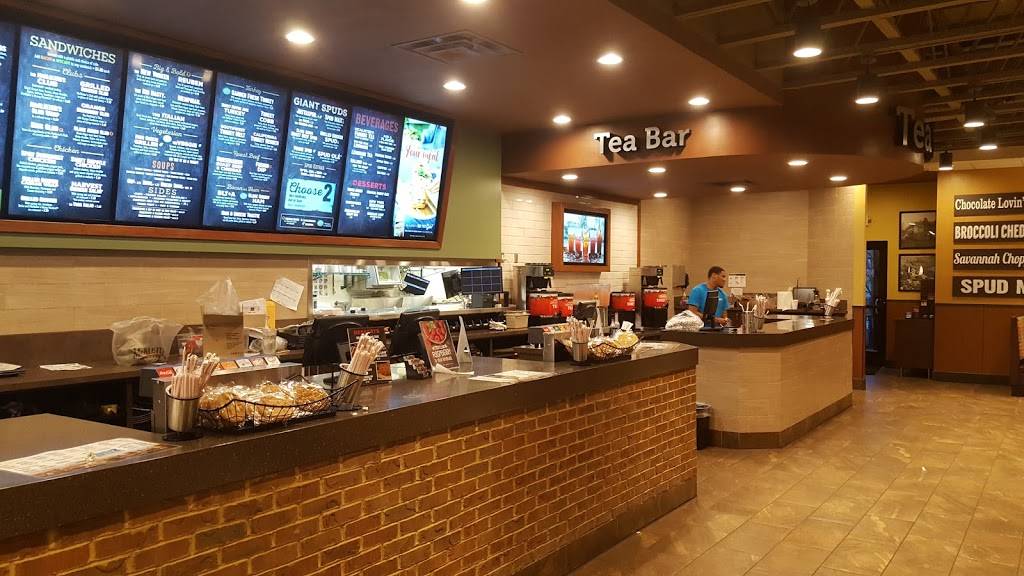McAlisters Deli | restaurant | 2180 N, US-67, Florissant, MO 63033, USA | 3148397703 OR +1 314-839-7703