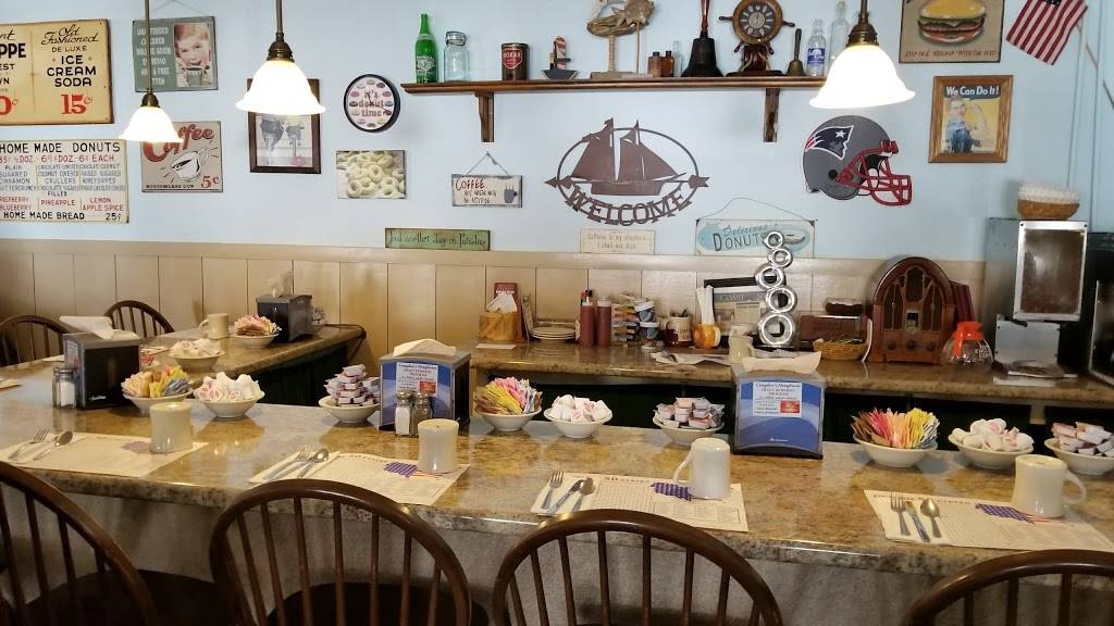 Congdons Doughnuts | bakery | 1090 Post Rd, Wells, ME 04090, USA | 2076464219 OR +1 207-646-4219