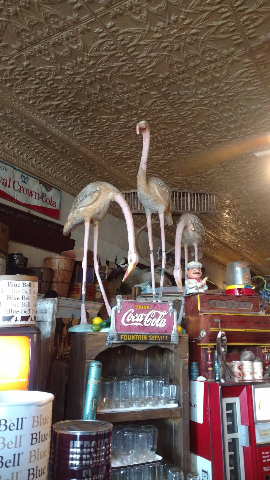 Nostalgia Antiques | restaurant | 200 N Mason St, Bowie, TX 76230, USA | 9408726272 OR +1 940-872-6272