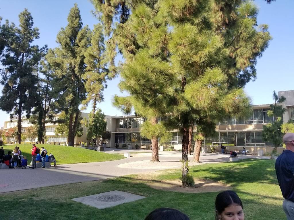 University Student Union (USU) at Fresno State | night club | 5280 N Jackson Ave M/S SU36, Fresno, CA 93740, USA | 5592782741 OR +1 559-278-2741