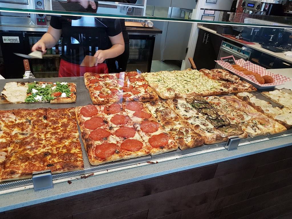 Taglio di Roma | restaurant | 949 Boulevard dAuteuil, Laval, QC H7E 5J7, Canada | 4509368660 OR +1 450-936-8660