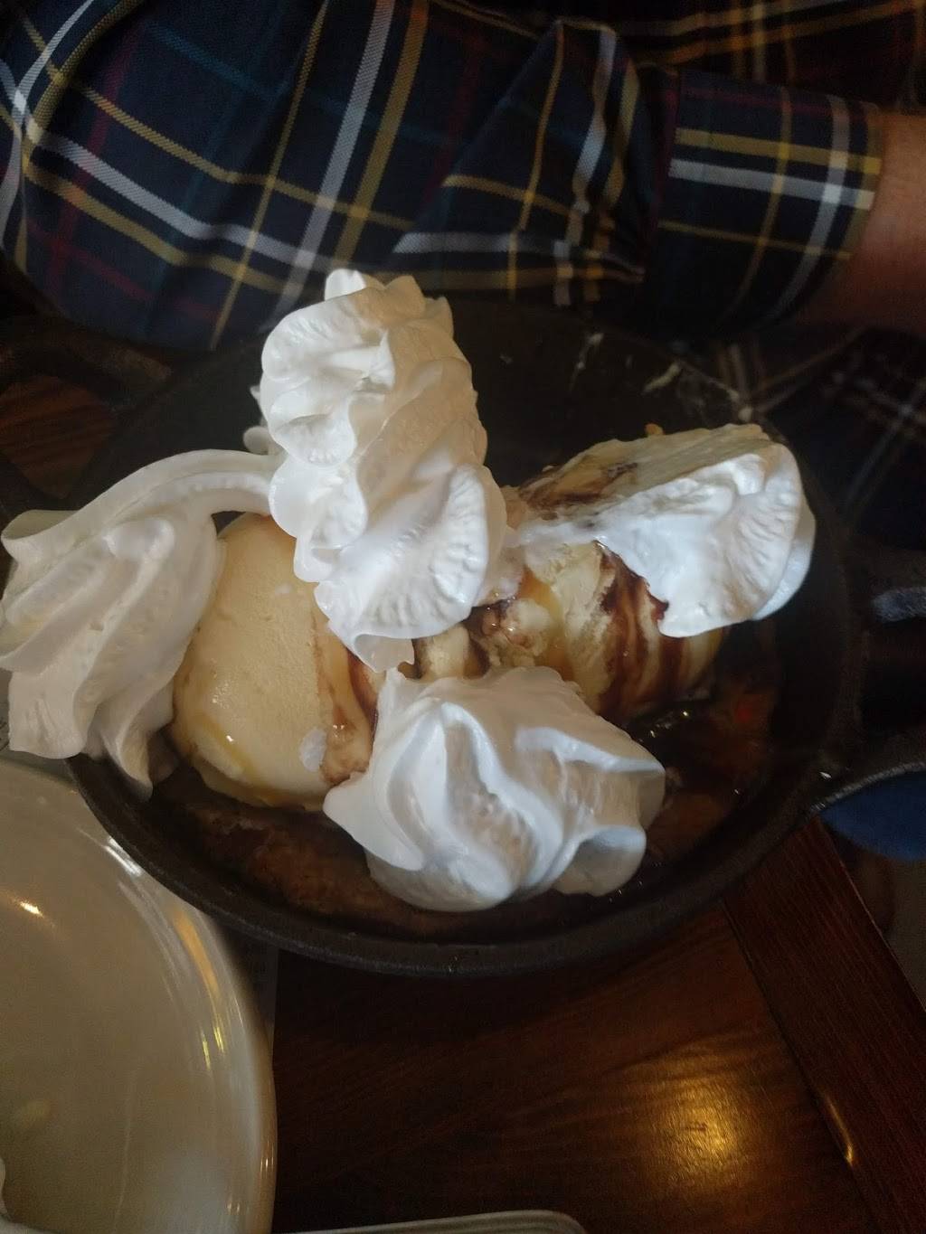 Grumpy Goat Tavern - Des Moines | restaurant | 1303 Walnut St, Des Moines, IA 50309, USA | 5154102107 OR +1 515-410-2107