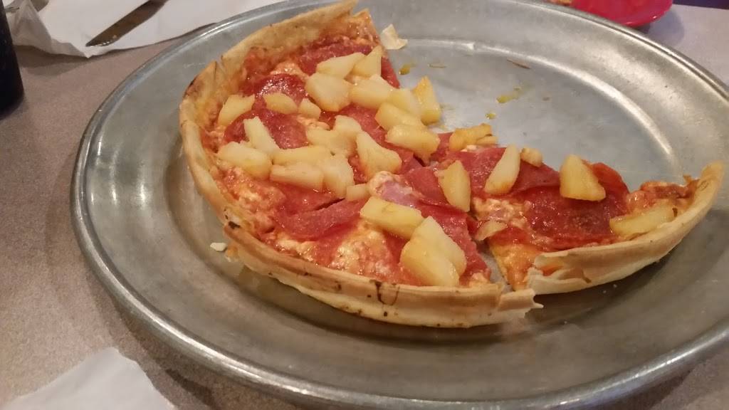 Pizza Village | restaurant | 1935 Moss St, Lafayette, LA 70501, USA | 3372321418 OR +1 337-232-1418