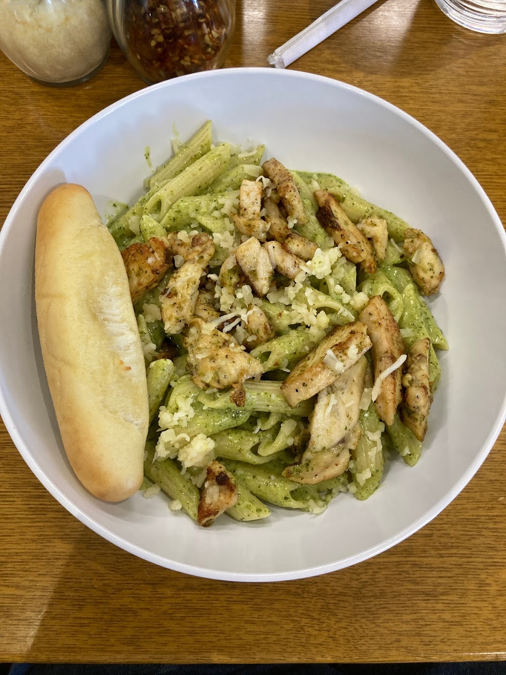 Mias Caffe | restaurant | 2100 Front St, Meridian, MS 39301, USA | 6018800182 OR +1 601-880-0182