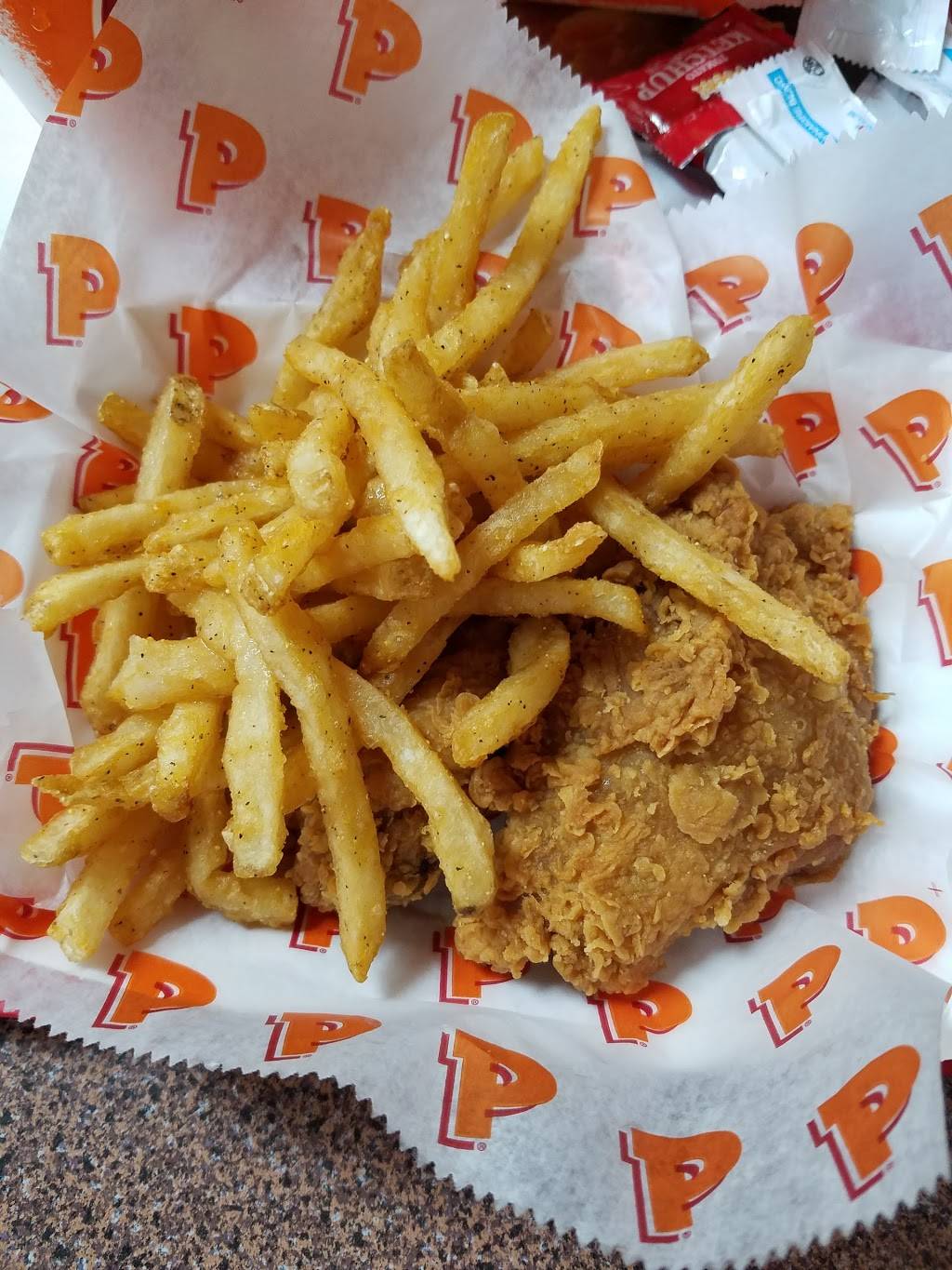 Popeyes Louisiana Kitchen 725 Ottawa St S F Kitchener ON N2E 3H5   926c9eca3c31f26cf014d5a3980a2099  Canada Ontario Waterloo Regional Municipality Kitchener Popeyes Louisiana Kitchen 519 584 2000htm 