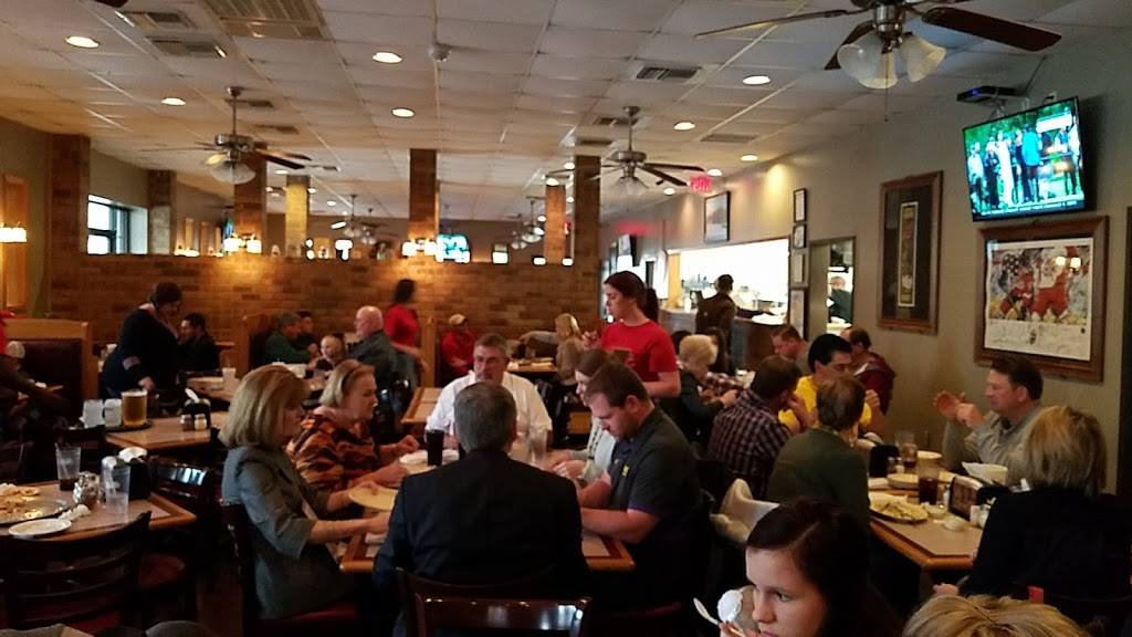 Pizza Village | restaurant | 1935 Moss St, Lafayette, LA 70501, USA | 3372321418 OR +1 337-232-1418