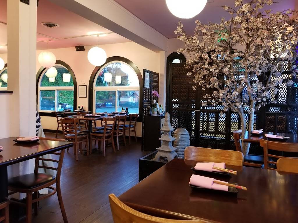 Geisha Japanese Restaurant and Tea House | cafe | 200 Monterey Ave, Capitola, CA 95010, USA | 8314643328 OR +1 831-464-3328