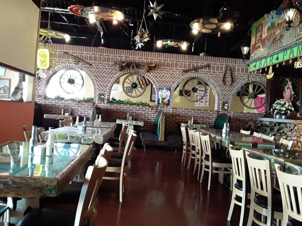 Panchos Mexican Grill | restaurant | 1676 Montclair Rd, Birmingham, AL 35210, USA | 2052016670 OR +1 205-201-6670