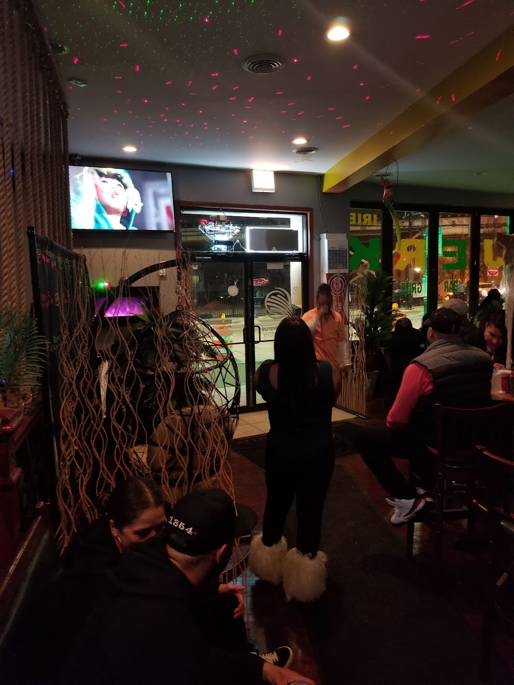 Irie Jerk Bar and Grill 3404 N Clark St, Chicago, IL 60657, USA