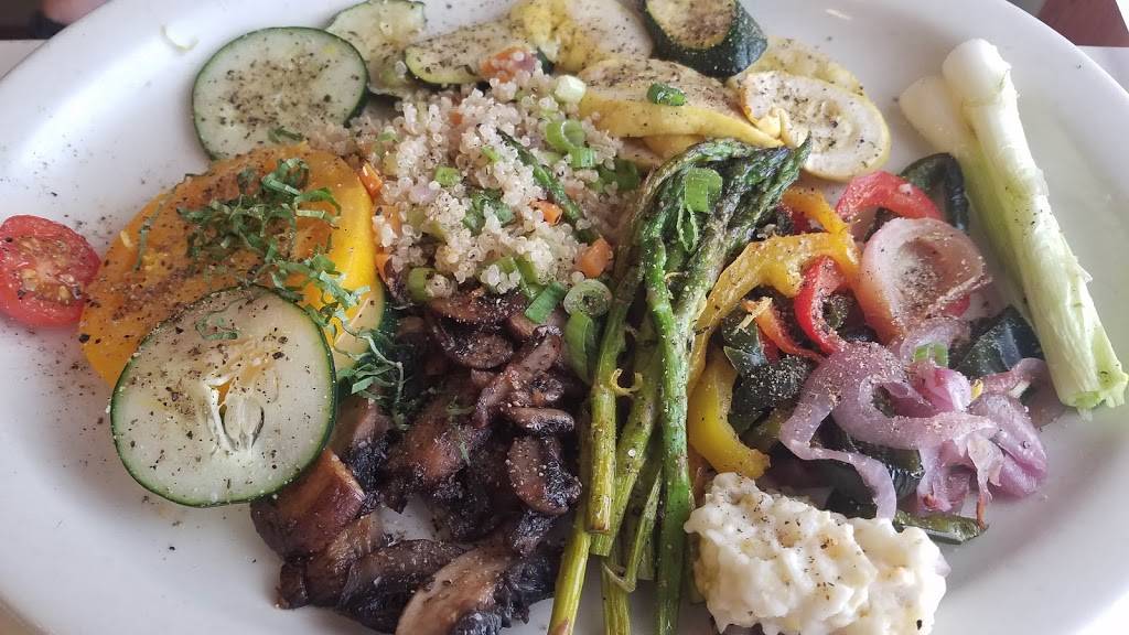Garfrericks Cafe and Catering | restaurant | 655 Creekside Dr C, Oxford, AL 36203, USA | 2568310044 OR +1 256-831-0044