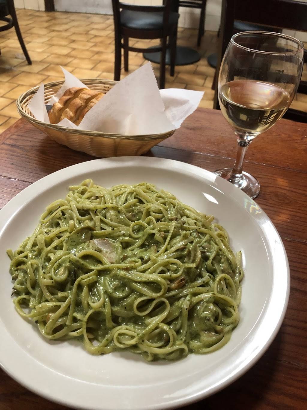 Carusos | meal delivery | 150 Smith St, Brooklyn, NY 11201, USA | 7187972300 OR +1 718-797-2300