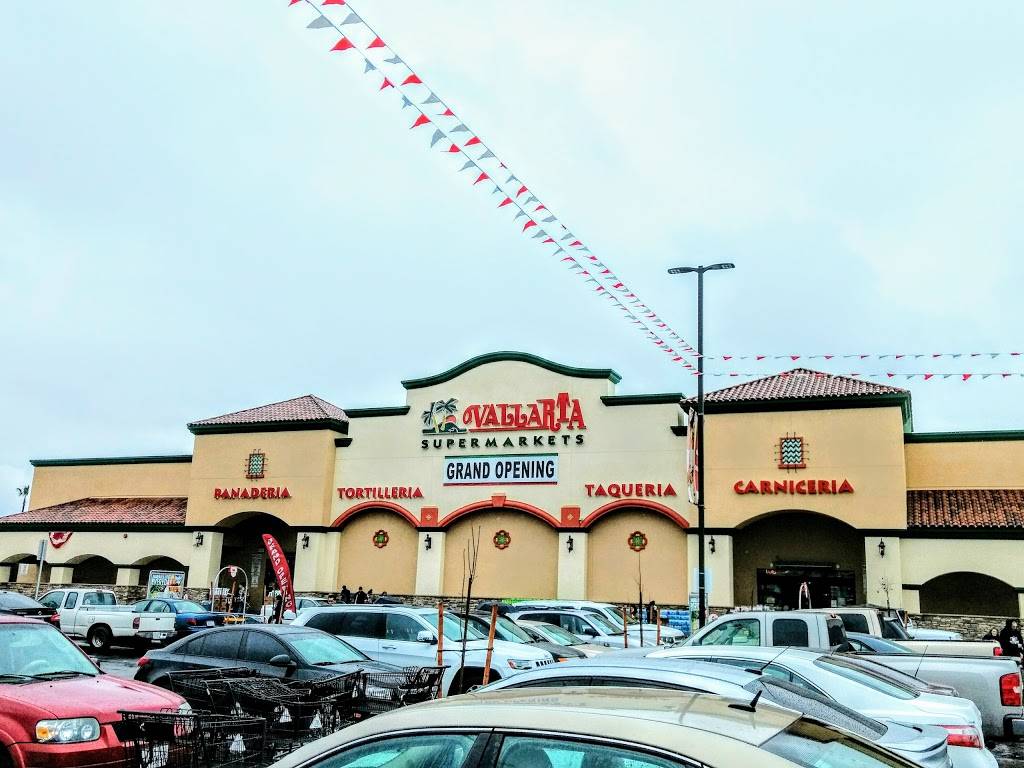 Vallarta Supermarkets | bakery | 1951 W Clinton Ave, Fresno, CA 93705, USA | 5594763920 OR +1 559-476-3920