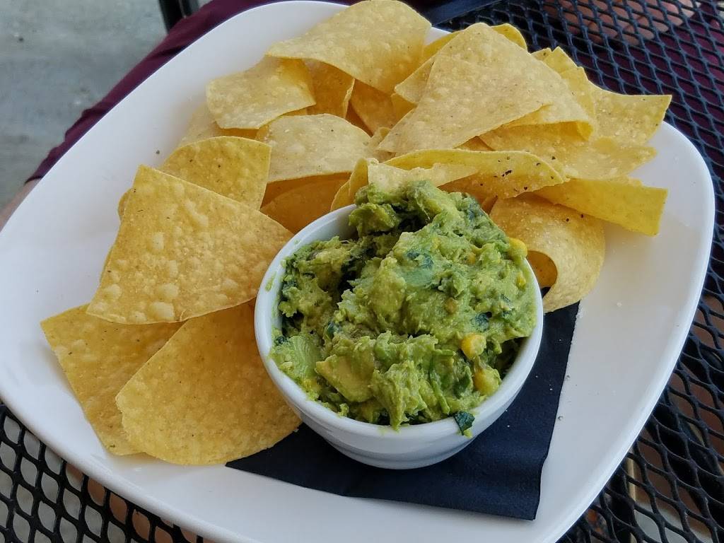 Catch 22 Gastropub | restaurant | 689 Edelweiss Strasse, Helen, GA 30545, USA | 7068780077 OR +1 706-878-0077